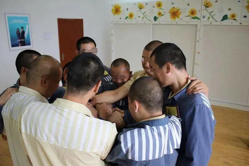 服刑人员出监前，要做什么才能适应社会？