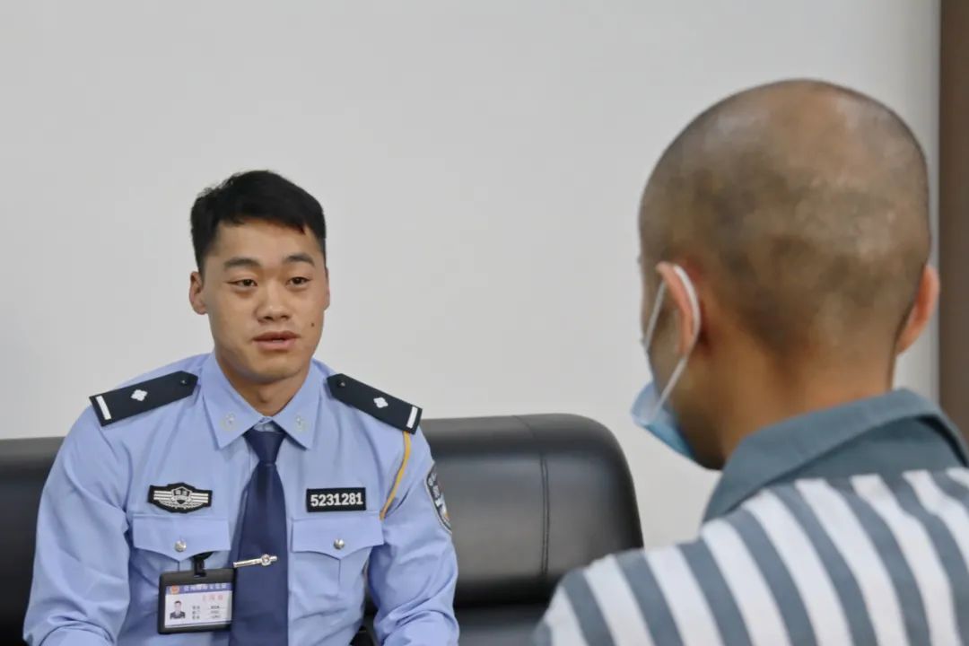 这封罪犯父亲的来信，让监狱民警久久意难平……