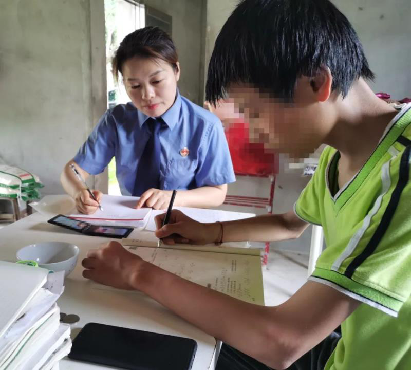 让事实孤儿不孤独