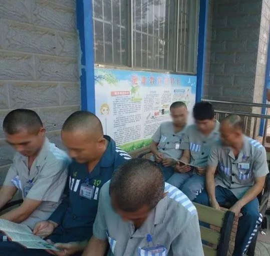 服刑人员的头发有多短，什么时候能留长？